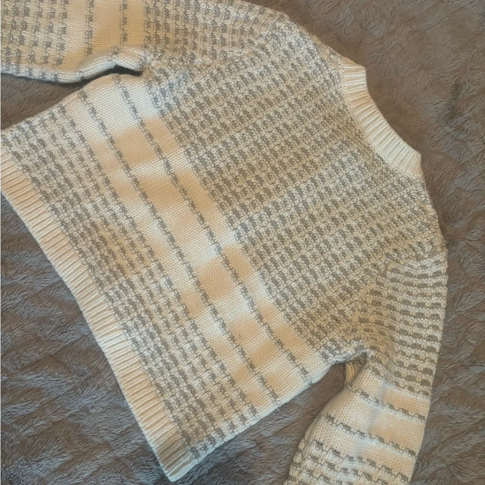 XL Kate Spade Jewel Button White & Silver Striped Cardigan Sweater - Picture 4 of 5